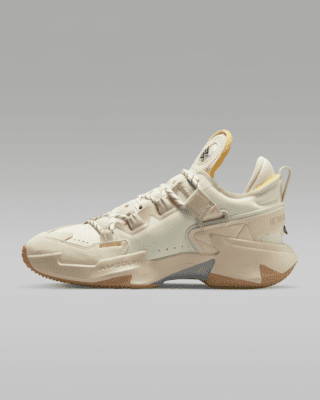 Amazon.com | Nike Jordan Why Not Zer0.2 Basketball Shoes